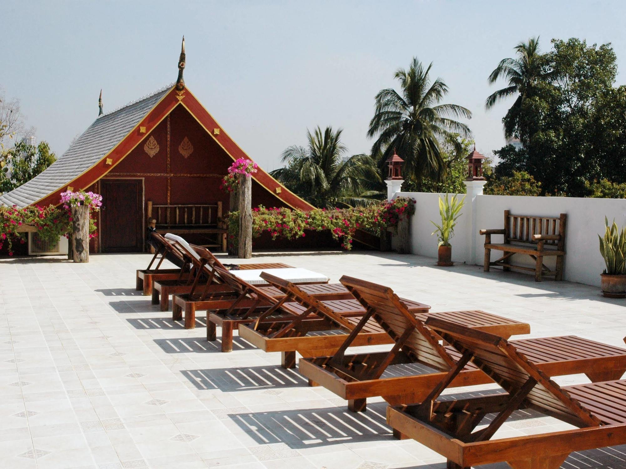Hotel Sk House 2 Chiang Mai Exterior foto